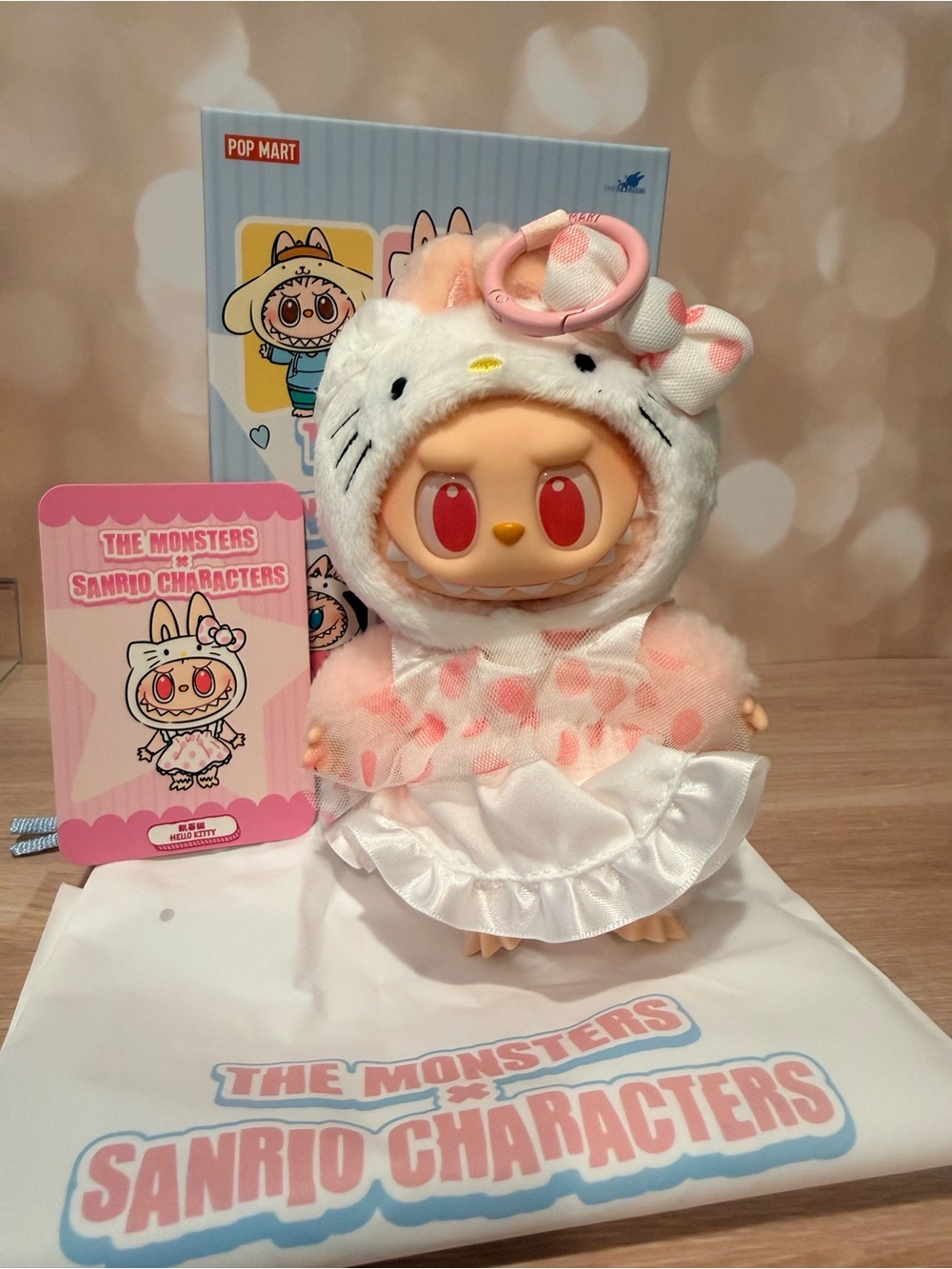 Plush Keychain Doll in White and Pink Costume - Pop Mart